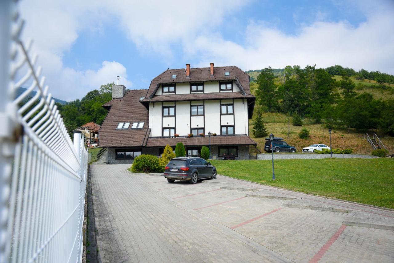 Villa Mramor Brzeće Kültér fotó